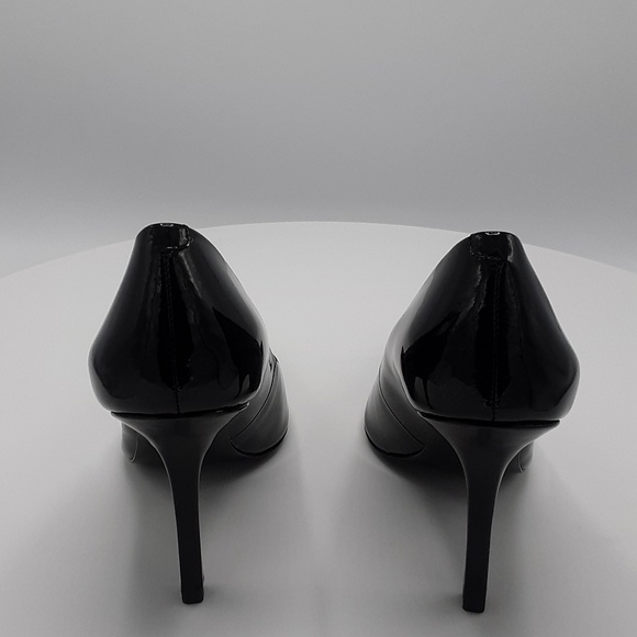 BCBGeneration BG-Flash Black Patent Pump Heels - Picture 5 of 8